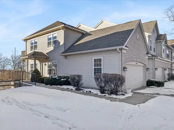 2646 Cobblestone Dr, Prairie Grove, IL 60012