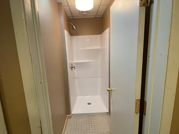 1624 Genesee St #3, Utica, NY 13502 | Zillow