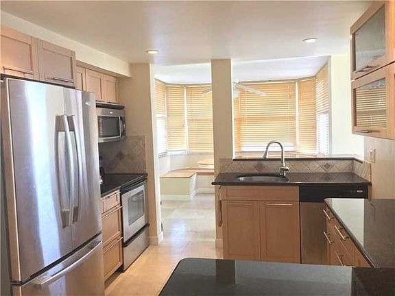 2nd image of 16570 NE 26th Ave APT 6G