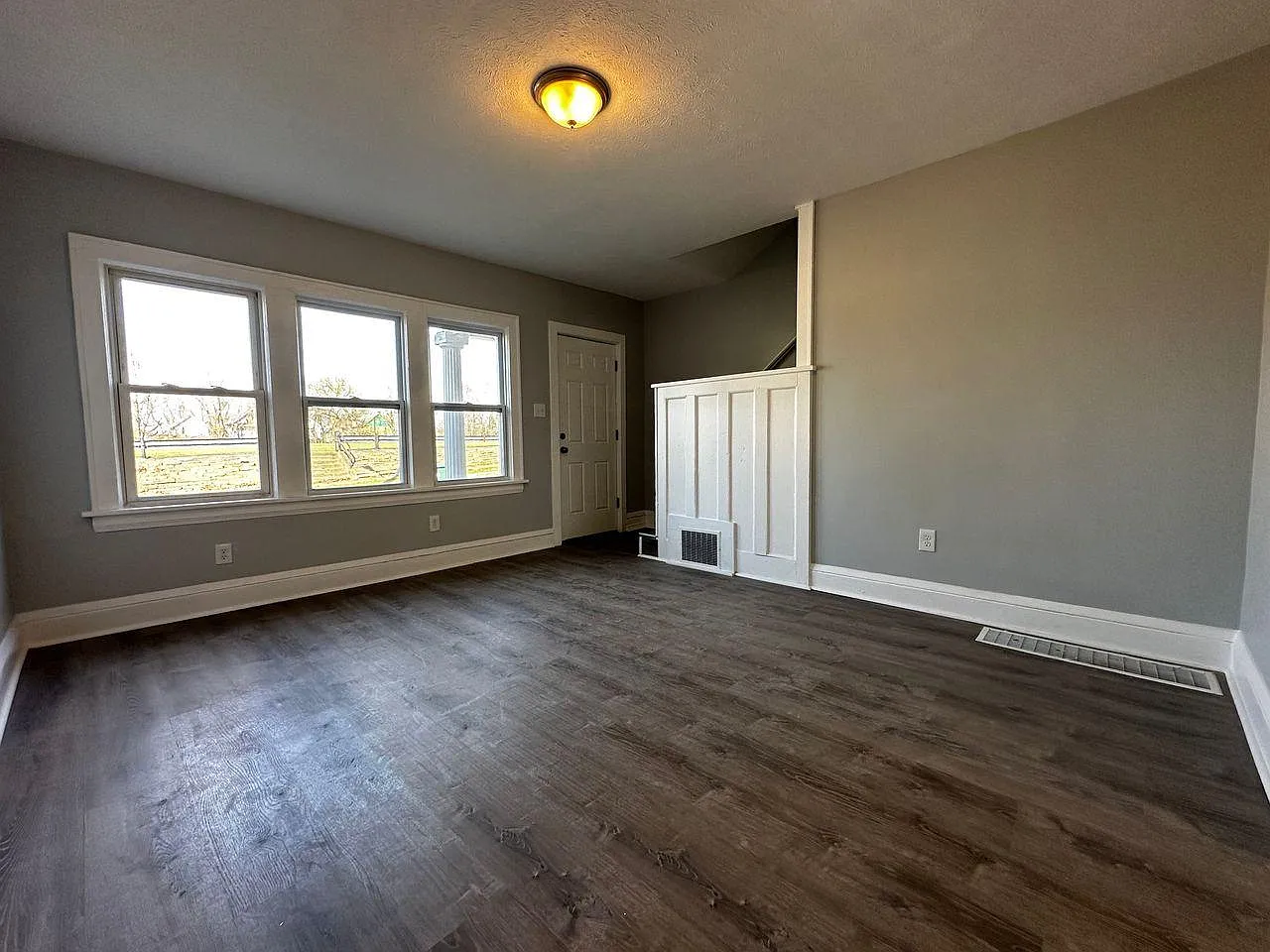 2 bed, 780 sqft, $1,100 — Photo 4