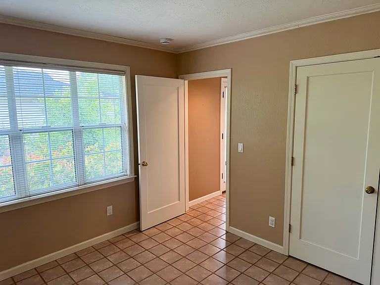 14971 Quito Rd #B — Photo 9