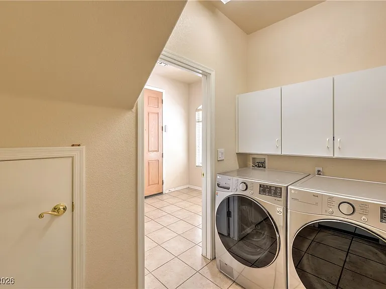801 Dana Hills Ct #101 — Photo 15