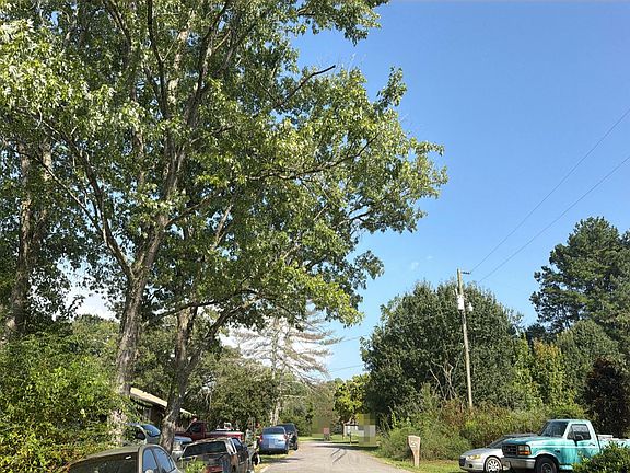 4th image of 95 Smith Rd