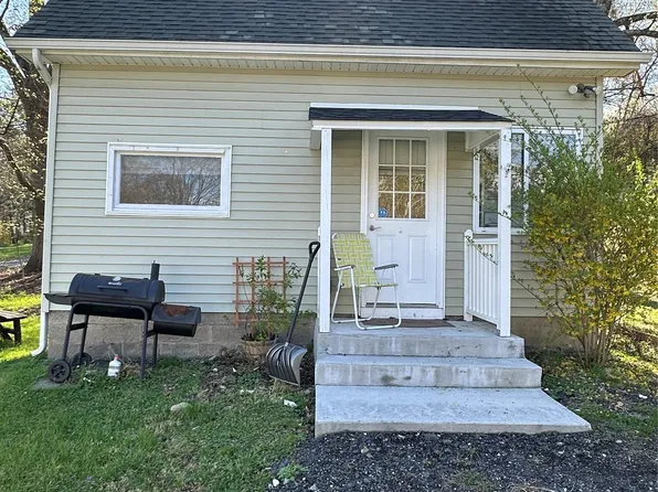 11 Upper Hillman Rd, Warwick, NY 10990