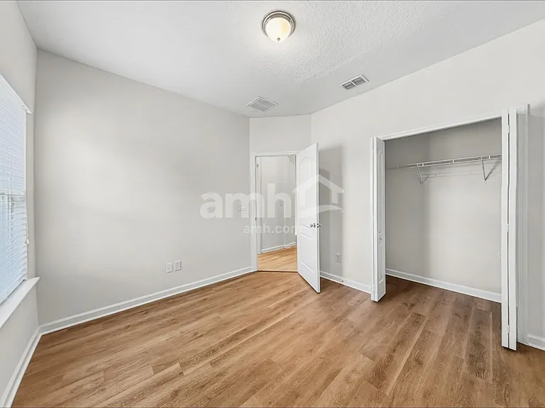 226 Athens Dr — Photo 17