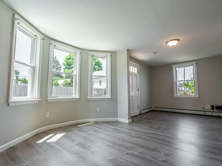 9 Veto St — Photo 10