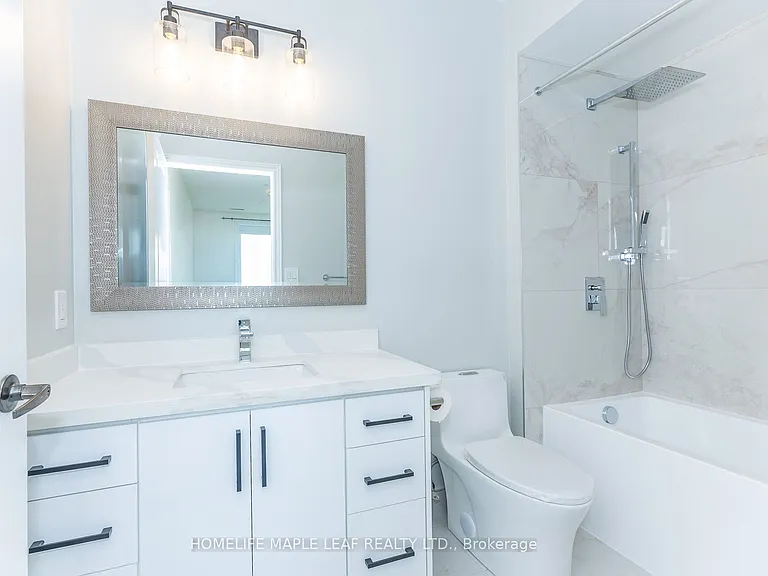 7400 Markham Rd #517 — Photo 21