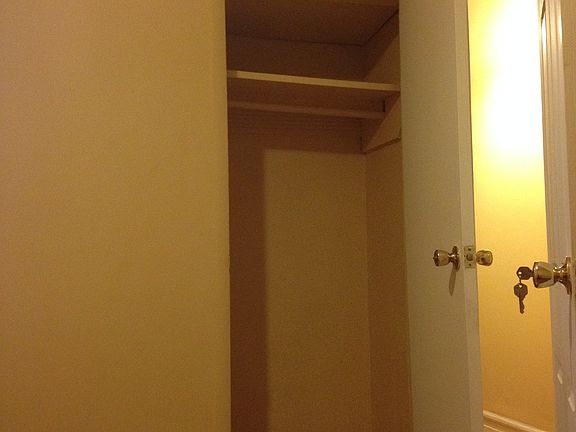 3rd image of 875 Saint Johns Pl APT 8