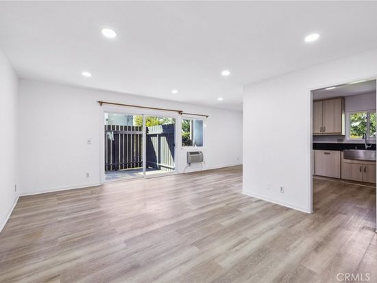 4838 Hollow Corner Rd Unit 318, Culver City, CA 90230