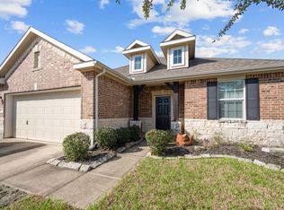 8331 Mandalay Bay Dr, Baytown, TX 77523