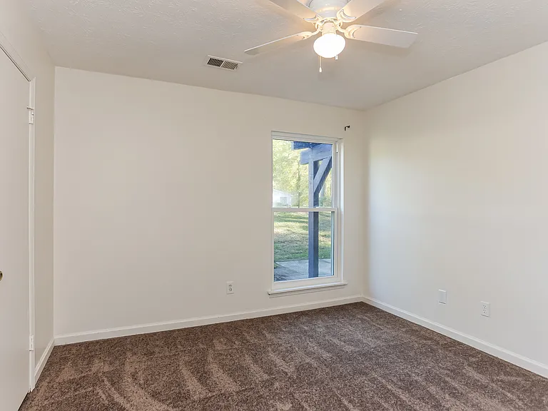 135 Beethoven Ct S — Photo 17