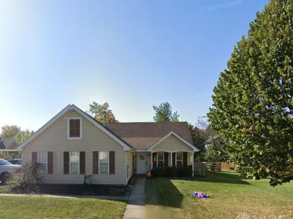 310 Kingsfield Ct, Yellow Springs, OH 45387