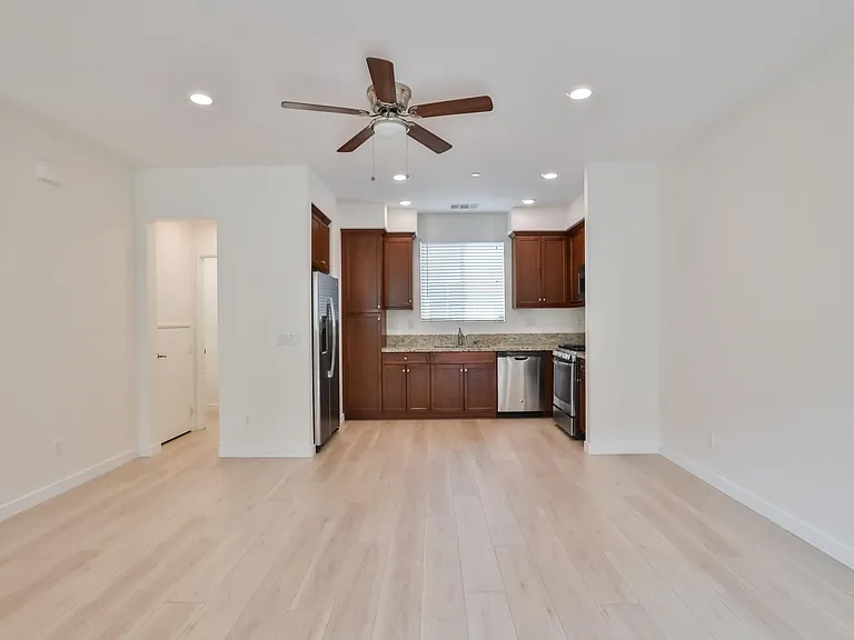 2710 Sparta Rd #3 — Photo 11