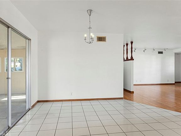 4th image of 16451 Rhone Ln