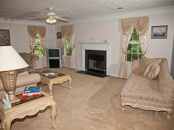 Crown Molding throughout.