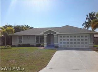 1716 SE 8th Pl, Cape Coral, FL 33990