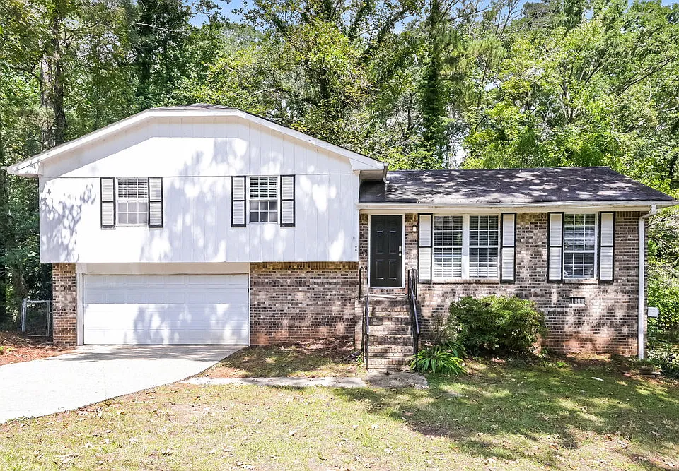 4436 Colony East Dr
