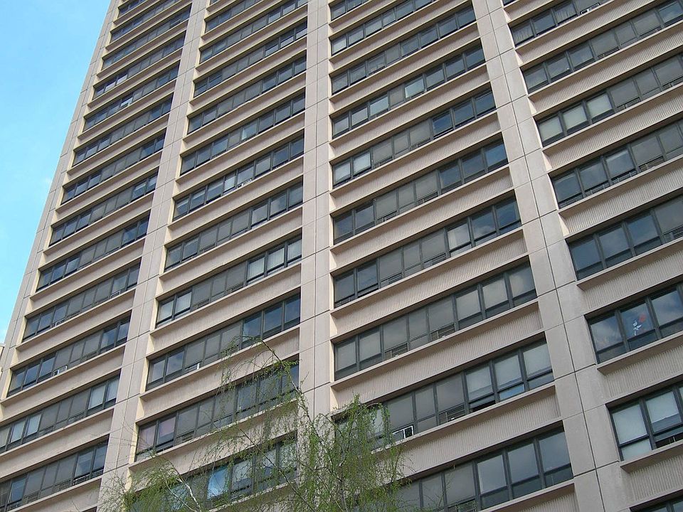 1st image of 301 Cathedral Pkwy #12B