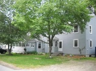 19 Middlesex Dr, Littleton, MA 01460