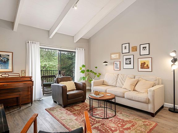 3rd image of 965 Miramonte Dr APT 6