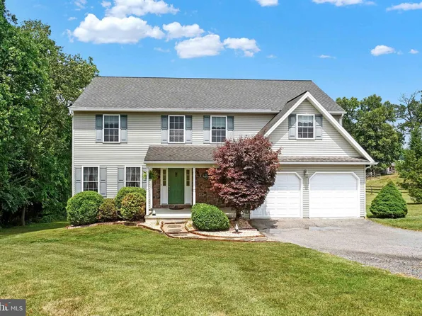 1210 S Pleasant Ave, Dallastown, PA 17313