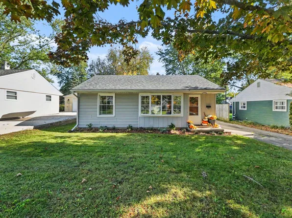 406 N Harris St, Saline, MI 48176