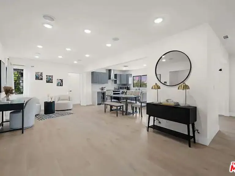 2617 S Beverly Dr — Photo 8
