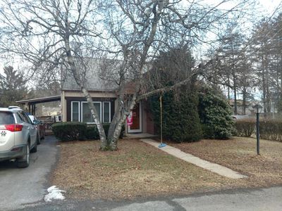 182 Parrish St, Dallas, PA, 18612