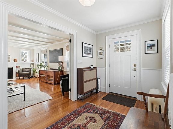 5th image of 12 Brookside Ave