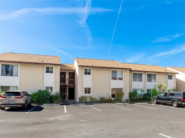 2736 Hidden Lake Blvd Unit B, Sarasota, FL 34237