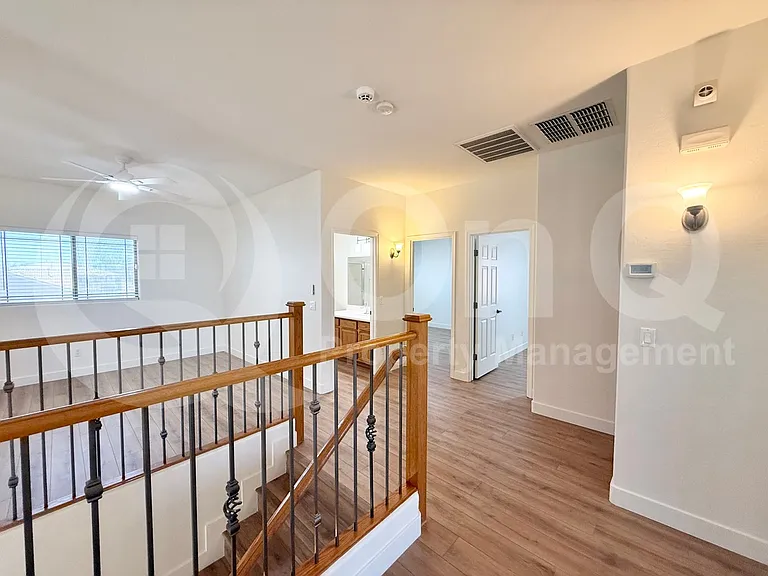 1813 S 123rd Dr — Photo 21