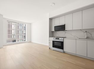 23-10 42nd Rd #PENTHOUSE 1G, Long Island City, NY 11101