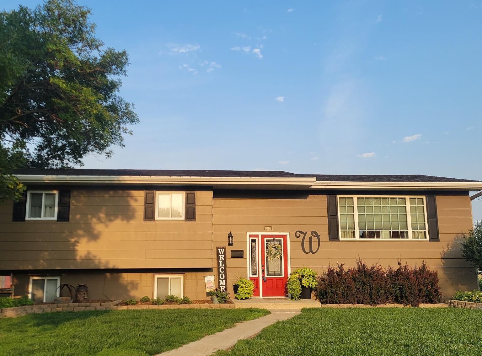 1008 N 4th St, Groton, SD 57445 Zillow