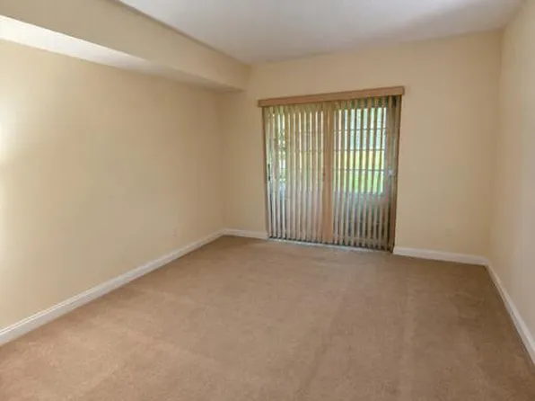 7500 NW 5TH Place #104, Margate, FL 33063
