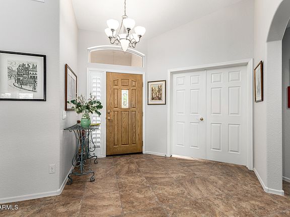 3rd image of 2612 N 161ST Avenue