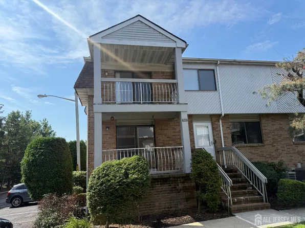 1502 Edison Glen Ter, Edison, NJ 08837