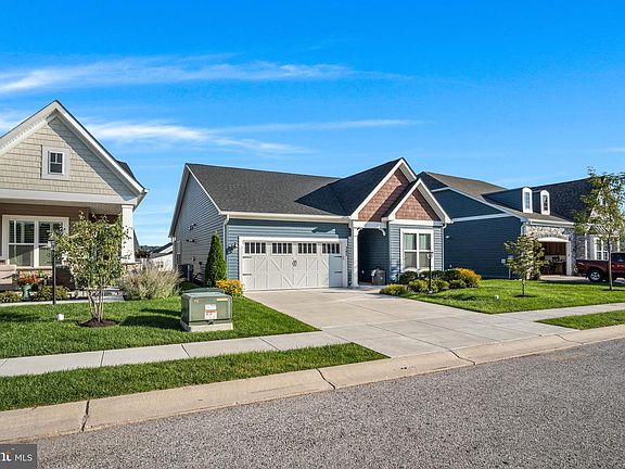 3rd image of 342 Rustic Wood Dr