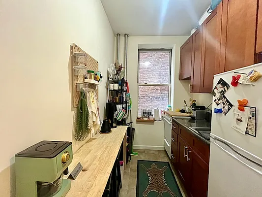 Rented by KNOCKKNOCK LLC | media 5