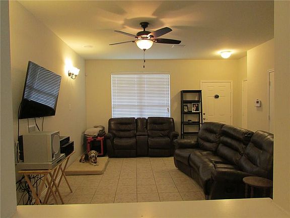 4th image of 4905 Wild Oats Dr