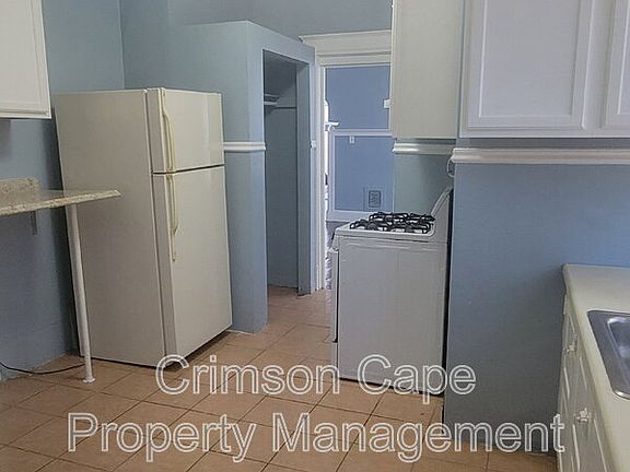 5th image of 110 Madison St APT 1