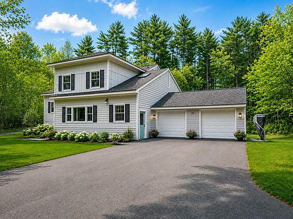 2nd image of 27 Pierce Lane