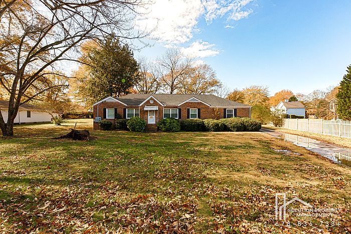 2880 Old Lost Mountain Rd #B, Powder Springs, GA 30127 | Zillow