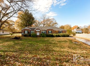 2880 Old Lost Mountain Rd #B, Powder Springs, GA 30127