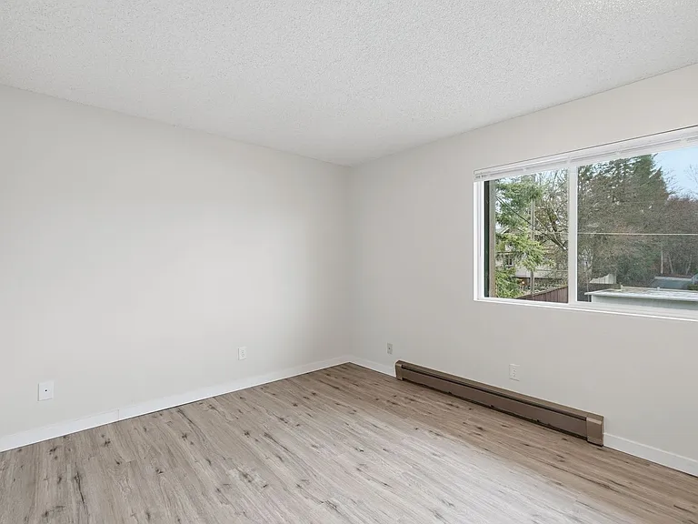 3102 E 27th Ave — Photo 88
