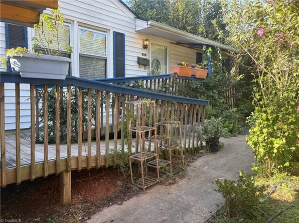1907 Trogdon St, Greensboro, NC 27403