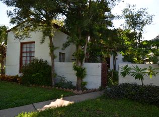 6 Poinsettia Pl, Brownsville, TX 78520