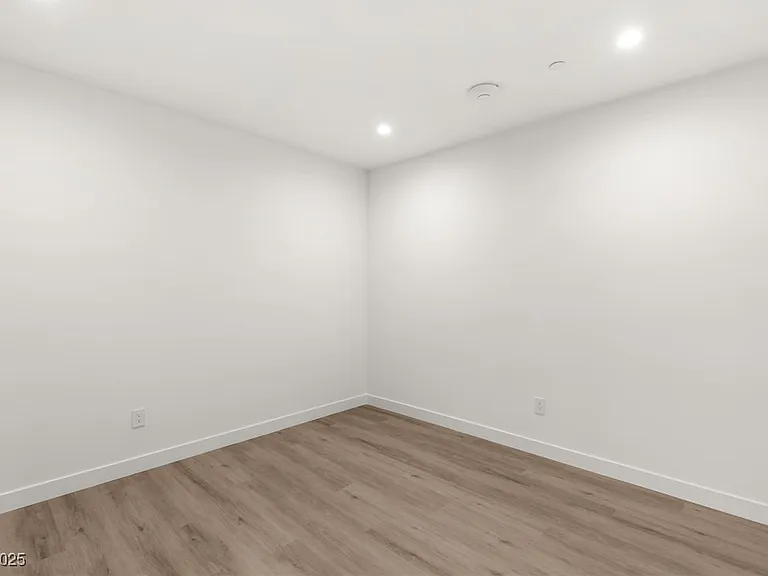 7385 Heron Canyon Ct — Photo 19