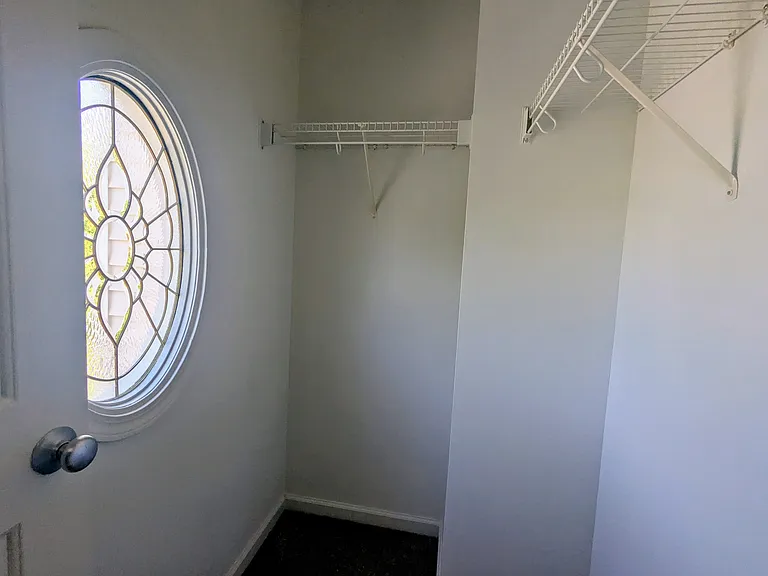 1806 Raj Dr — Photo 14