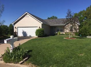 19 Revolutionary Way, Ofallon, MO 63366