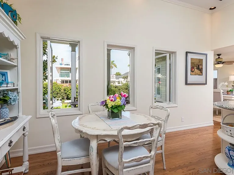 7337 Olivetas Ave — Photo 6